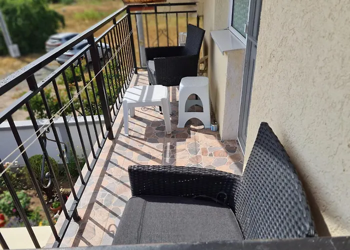 Lili Quarto em Acomodações Particulares *